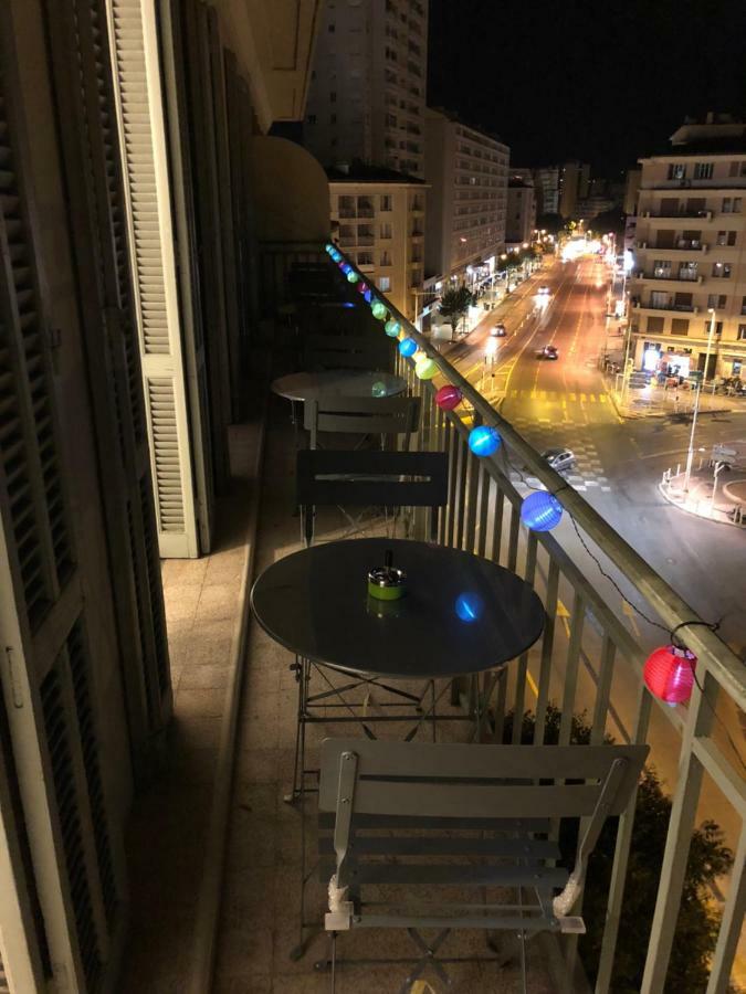 Chambres Loft Partage Centre Toulon Exteriér fotografie